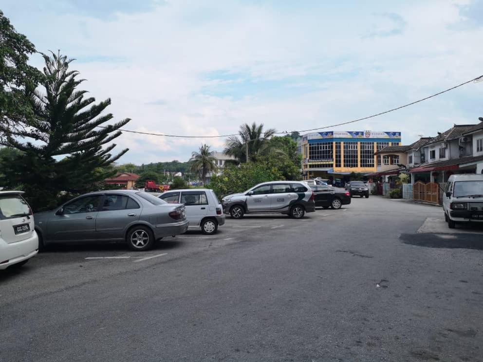 Nice Stay Hotel Raub Exterior foto