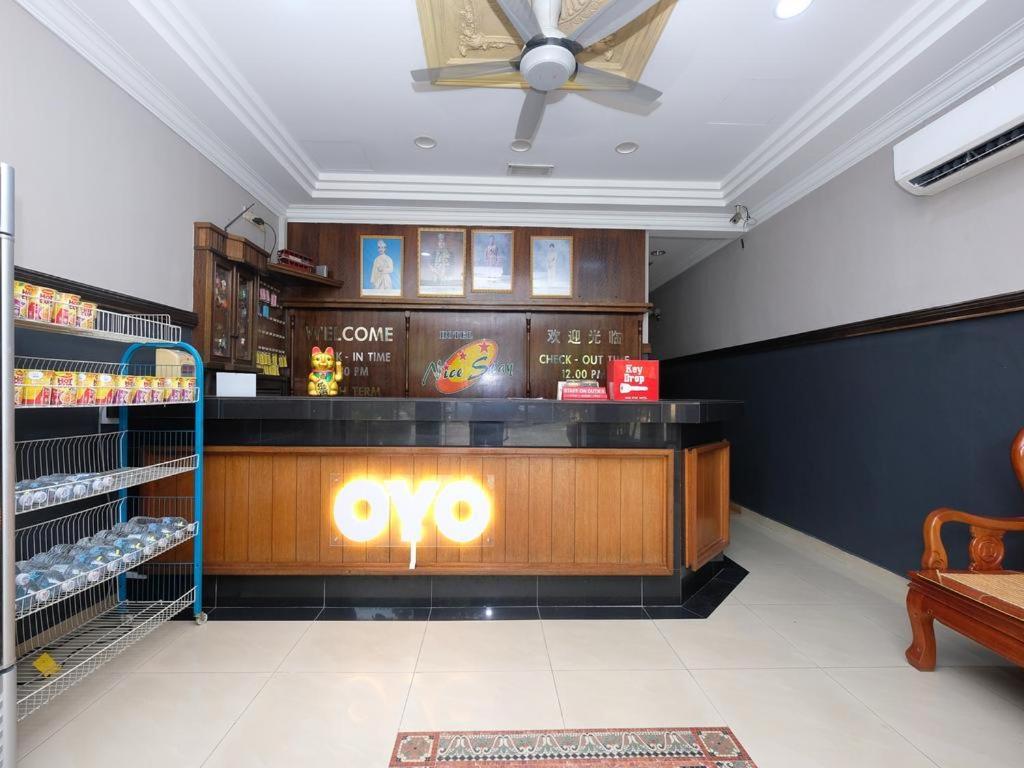 Nice Stay Hotel Raub Exterior foto
